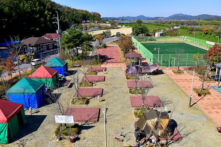 성당포구 금강체험관 야영장 사진